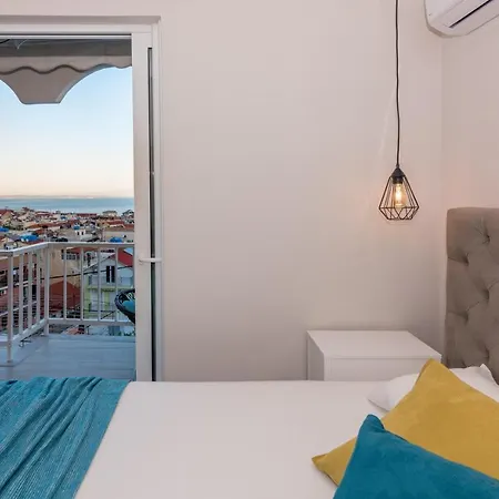 Apartament Eolia *